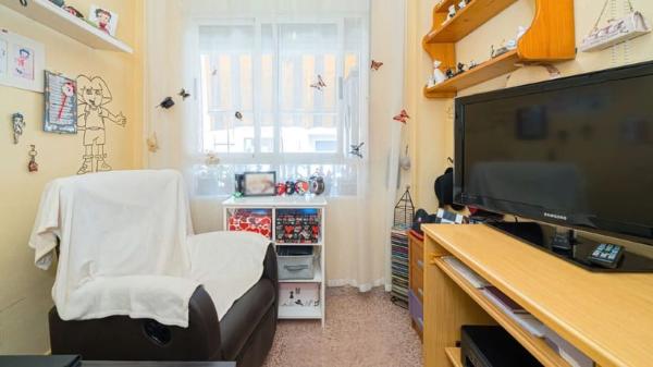 Piso en calle Armando Ros Dueñas