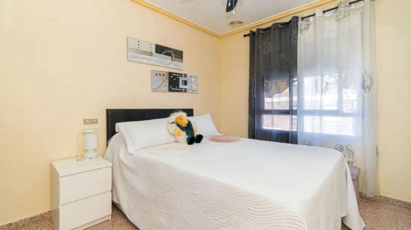 Piso en calle Armando Ros Dueñas