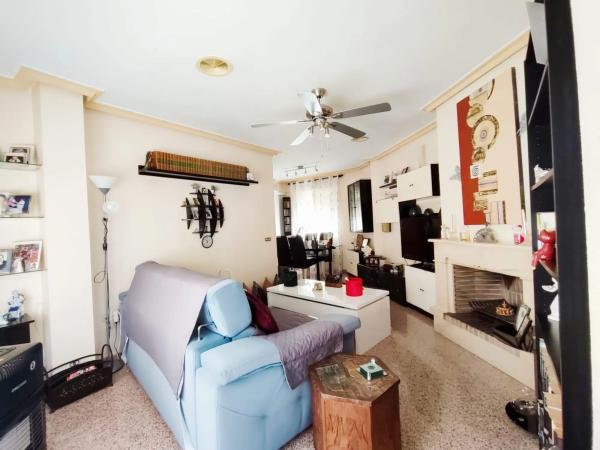 Piso en calle Armando Ros Dueñas