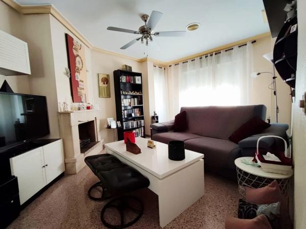 Piso en calle Armando Ros Dueñas