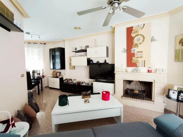 Piso en calle Armando Ros Dueñas