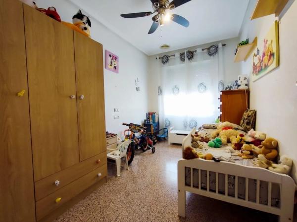 Piso en calle Armando Ros Dueñas