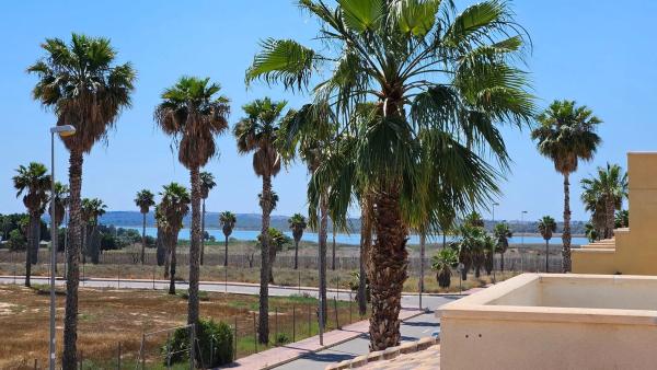 Casa independiente en calle Càceres