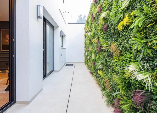 Casa independiente en calle Sorolla