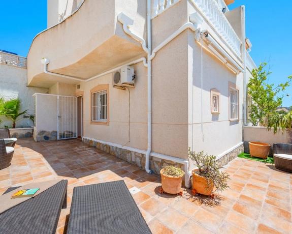 Chalet pareado en calle Sierra de Grazalema s/n