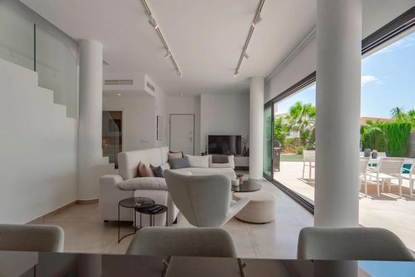 Casa independiente en calle Toledo, 27