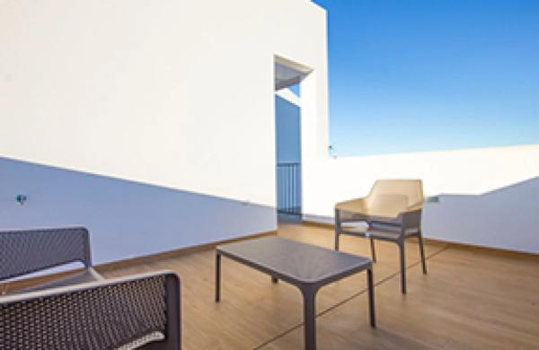 Casa independiente en calle soraya s/n