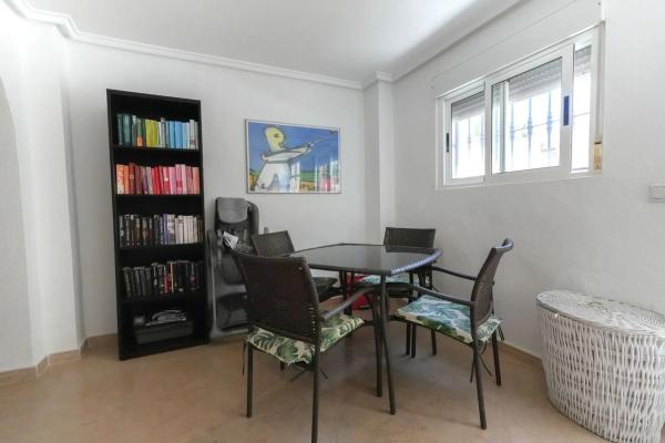 Casa independiente en calle Sierra de Gata s/n