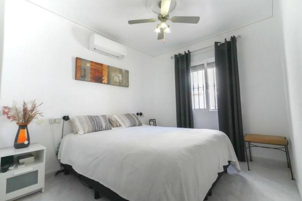 Casa independiente en calle Sierra de Gata s/n