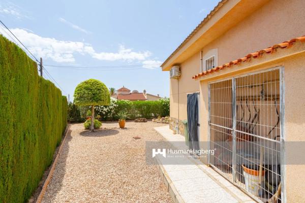 Chalet en calle Picasso