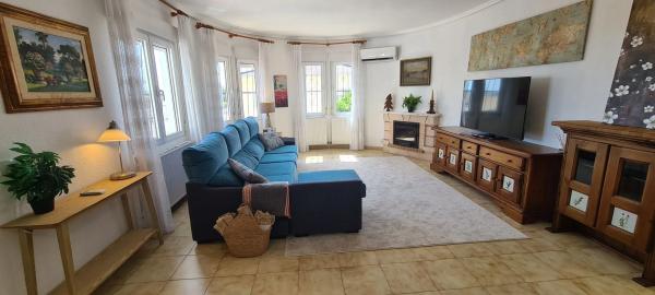 Casa independiente en avenida de La Costa Azul, 32