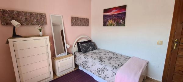 Casa independiente en avenida de La Costa Azul, 32