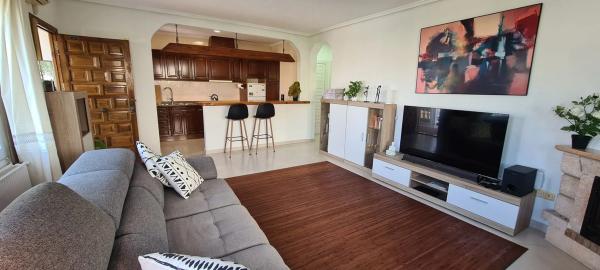 Casa independiente en avenida de La Costa Azul, 32