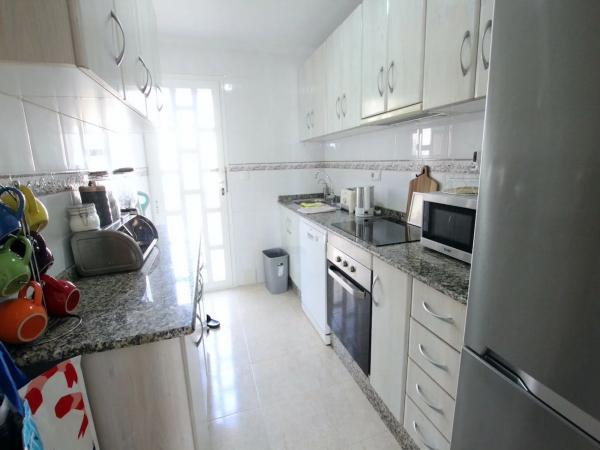 Chalet adosado en Urbanización Scandia