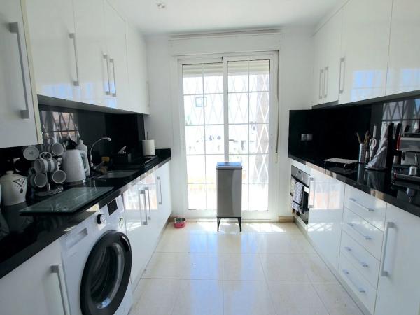 Chalet pareado en calle Tarragona