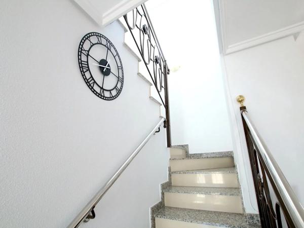 Chalet pareado en calle Tarragona