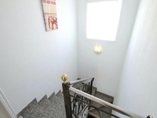 Chalet pareado en calle Tarragona