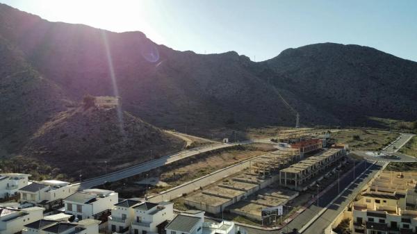 Casa independiente en calle Dinamarca