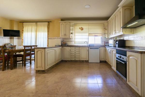 Casa independiente en avenida Vega Baja