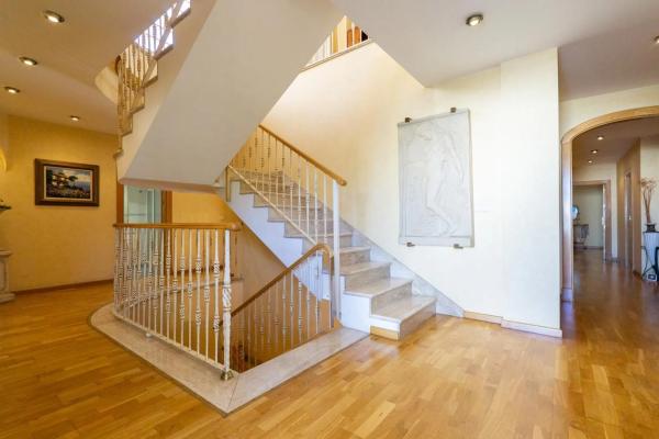 Casa independiente en avenida Vega Baja