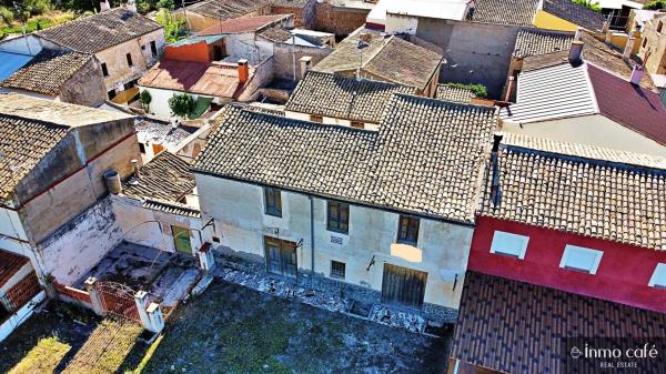 Chalet pareado en Partida del Campo - Casas de Menor