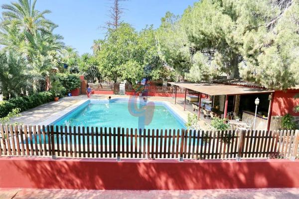 Casa independiente en carretera Nacional N-340