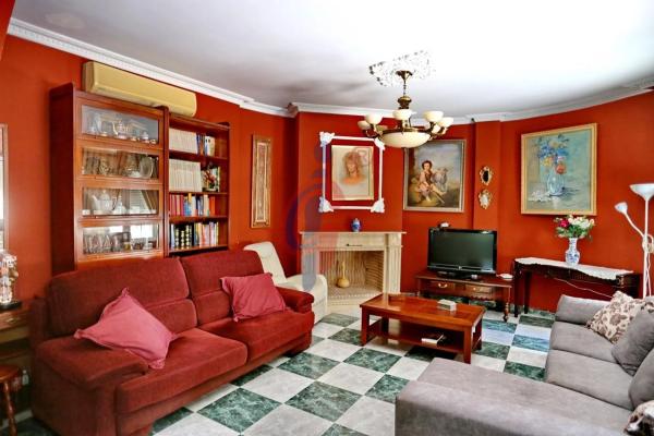 Casa independiente en carretera Nacional N-340