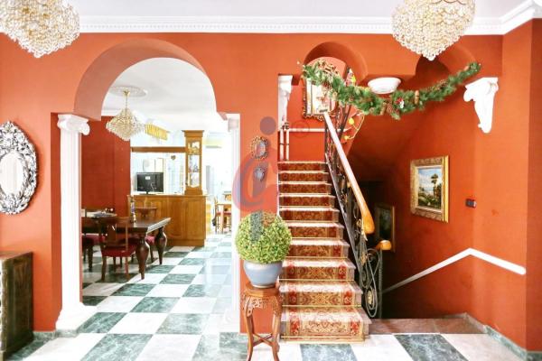 Casa independiente en carretera Nacional N-340