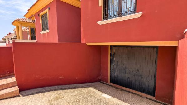 Casa independiente en Cl Portugal, 27