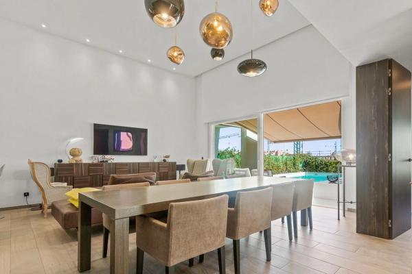 Chalet pareado en calle Daya Vieja