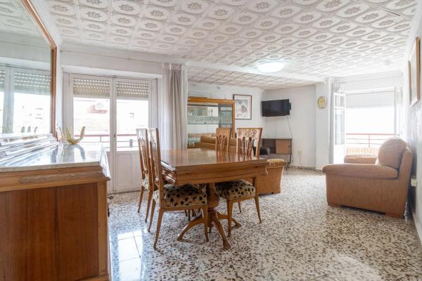 Piso en calle Nueve de Octubre