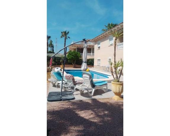 Casa independiente en calle Picasso s/n