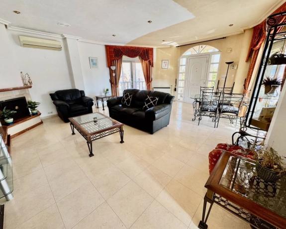 Casa independiente en calle Picasso s/n