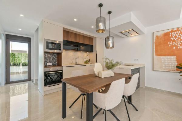 Chalet adosado en calle Corazón de Jesús, 27