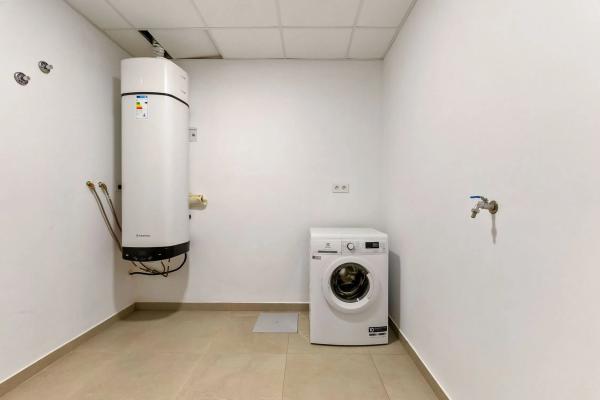 Chalet adosado en calle Corazón de Jesús, 27