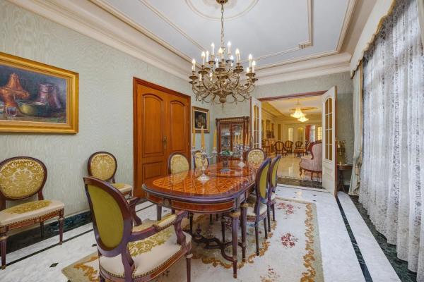 Casa independiente en paseo de la Estación Médico Manuel Samper