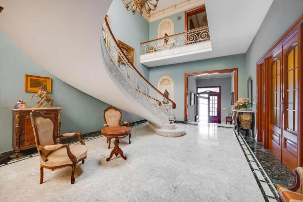 Casa independiente en paseo de la Estación Médico Manuel Samper