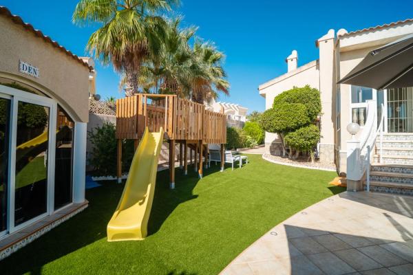 Chalet en Ciudad Quesada