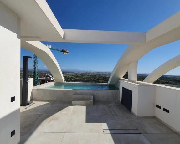 Piso en avenida de las Naciones s/n