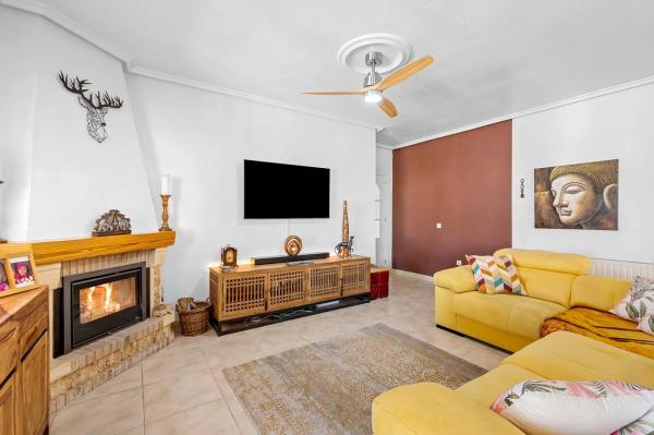 Casa independiente en calle Quevedo, 22