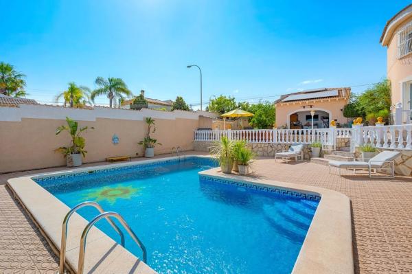 Casa independiente en calle Quevedo, 22