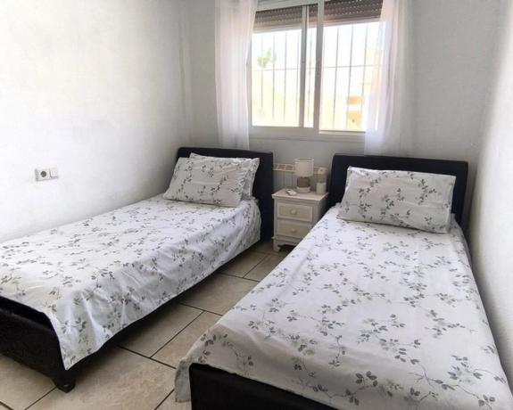 Piso en calle Santiago de Compostela Número 1 s/n