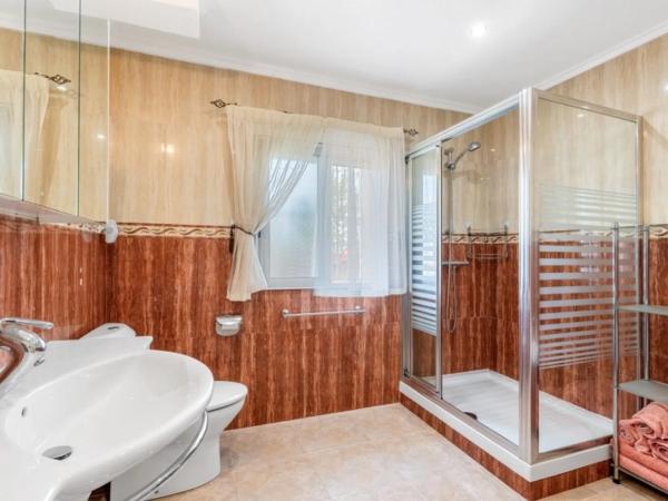 Casa independiente en calle Costabella