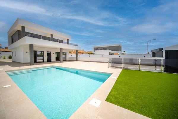 Casa independiente en calle Velázquez