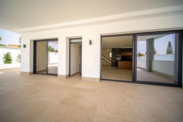 Casa independiente en calle Velázquez