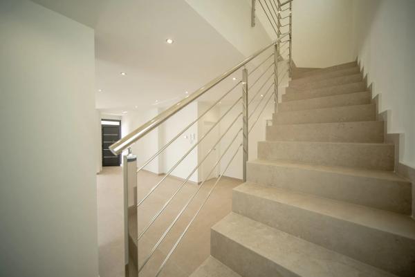 Casa independiente en calle Velázquez