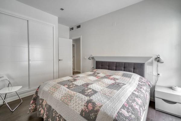 Casa independiente en avenida de Almería