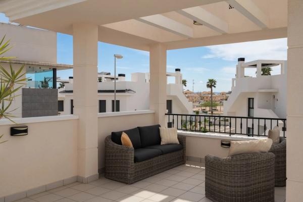 Casa independiente en avenida de Almería