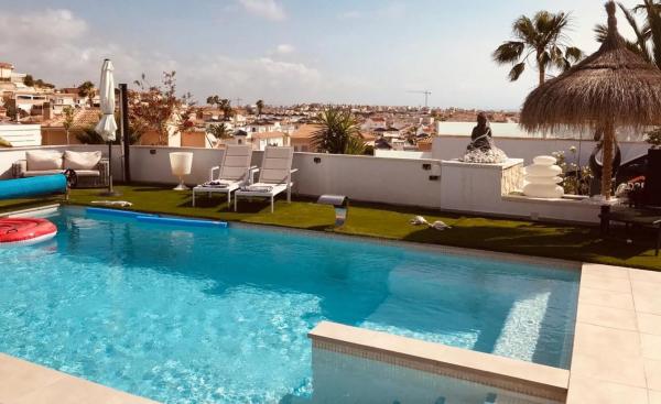 Casa independiente en calle Pilar