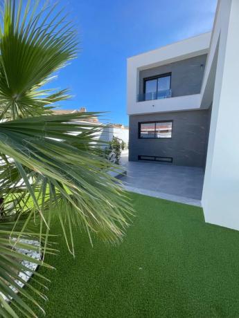 Chalet en calle Murillo, 52